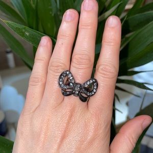 Guess Fashion ring size 7